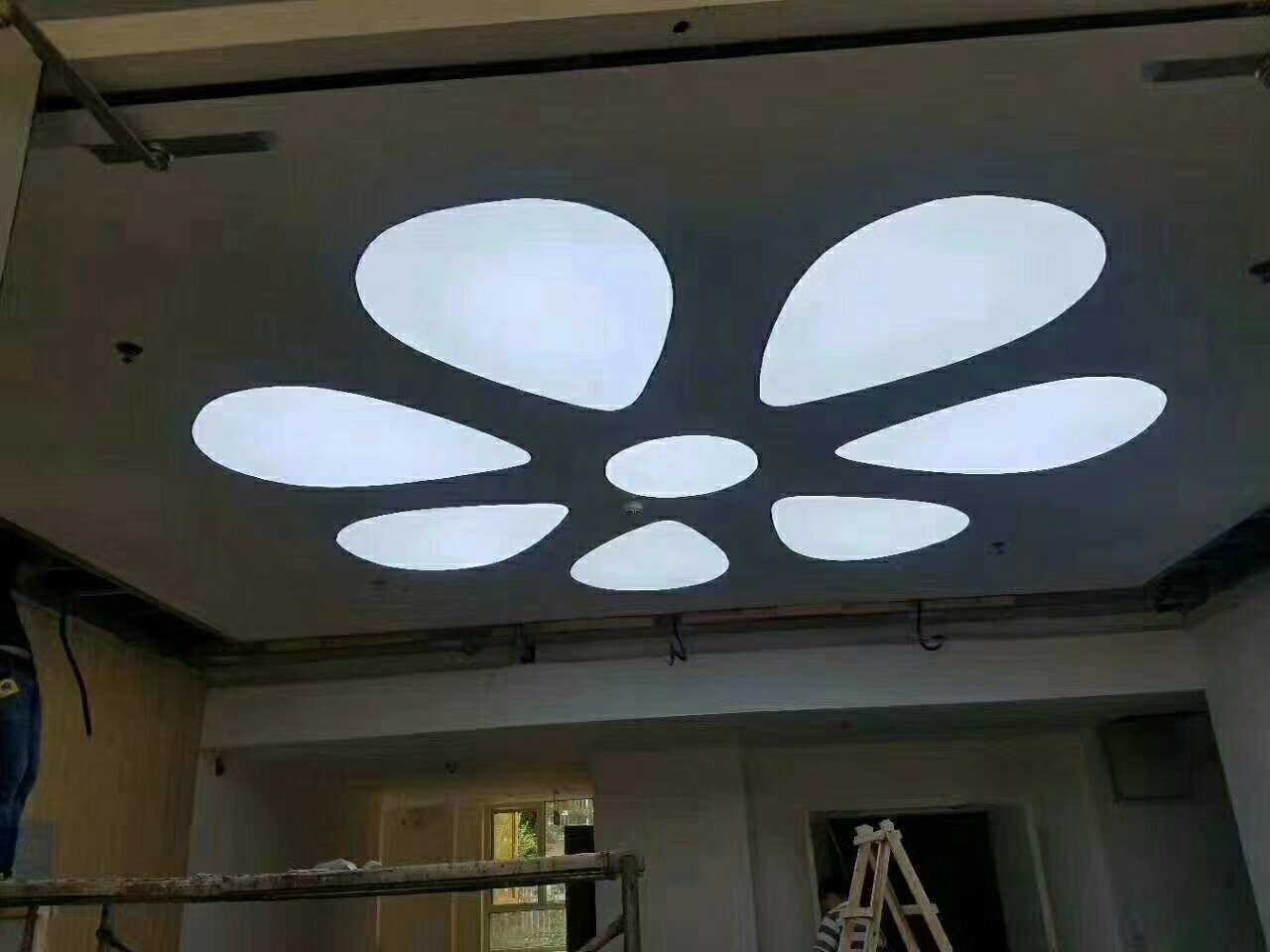 Translucent Shape Image